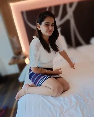 Escort Service In Kheenvsar